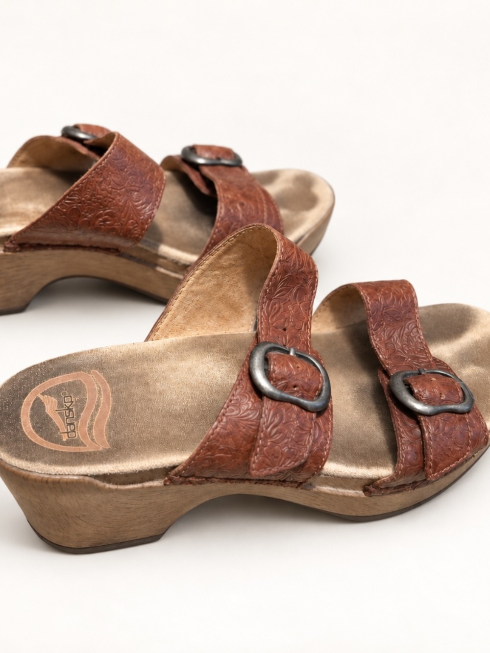 Dansko Brown Embossed Leather Wedge Slide Sandals Size 7
